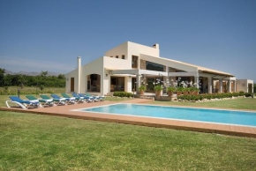 Villa Gat Menut